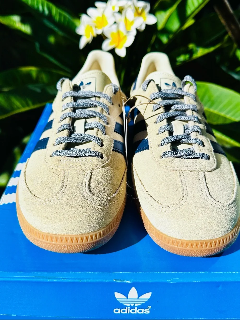 Adidas originals Samba  J Warm Vanilla/ Indigo